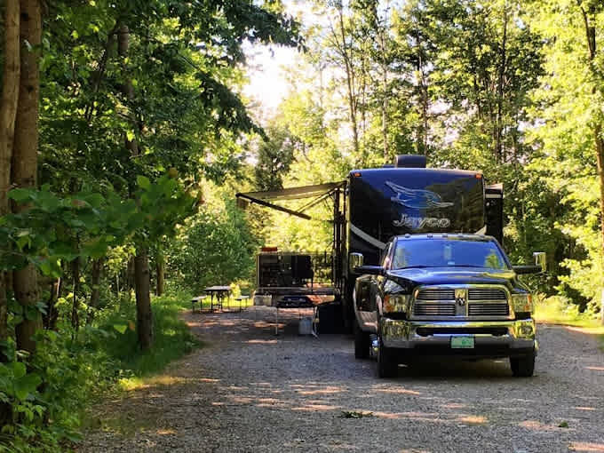 Moose Hillock Camping Resorts - NY