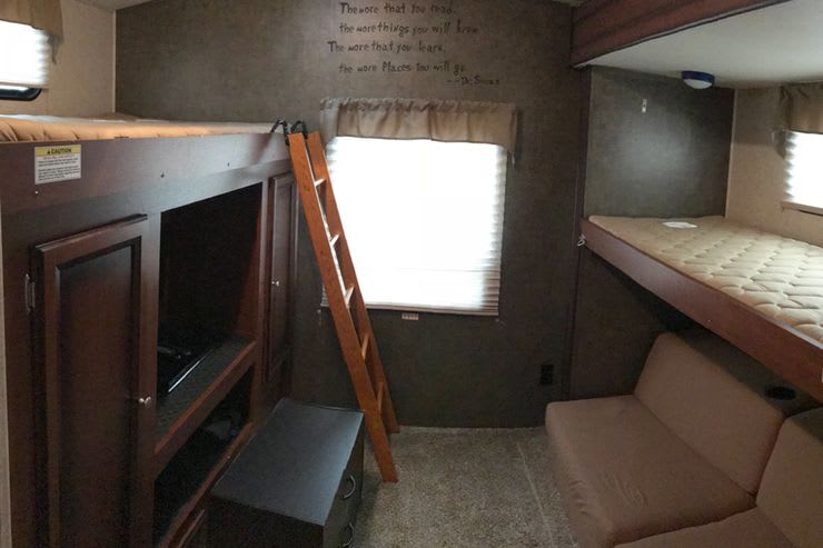 Duck Creek Campground & Du Duck Inn Grill and Bar