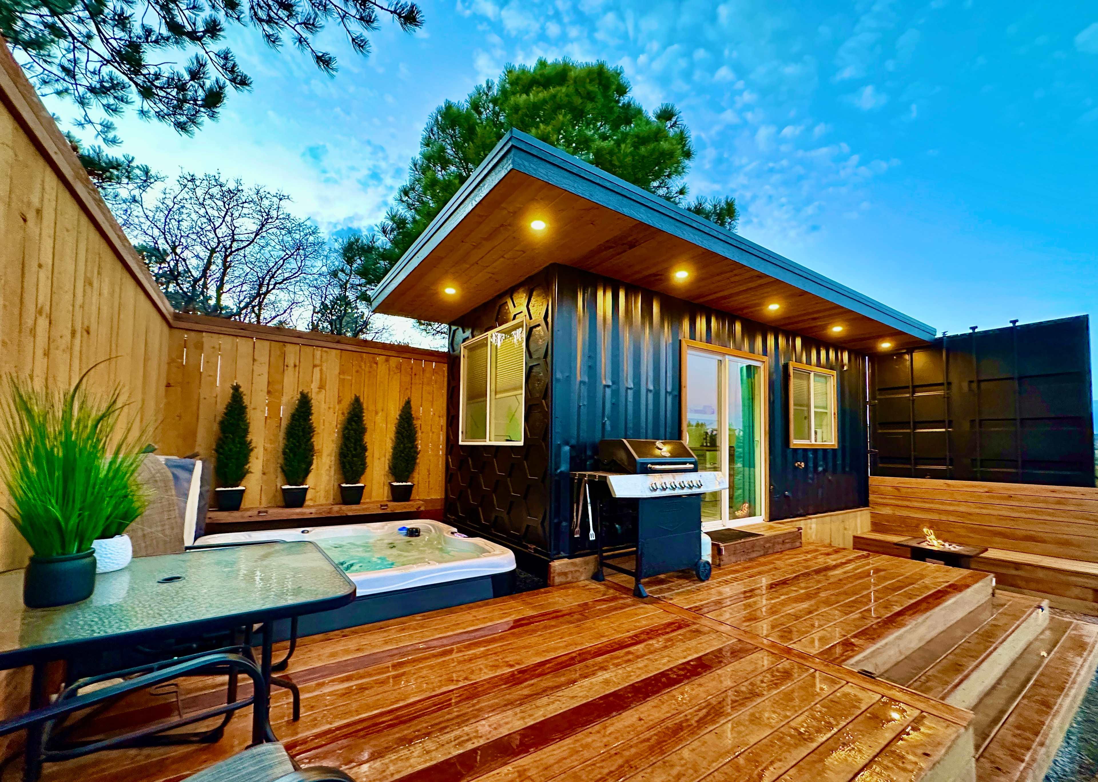 Monument Creek Glamping