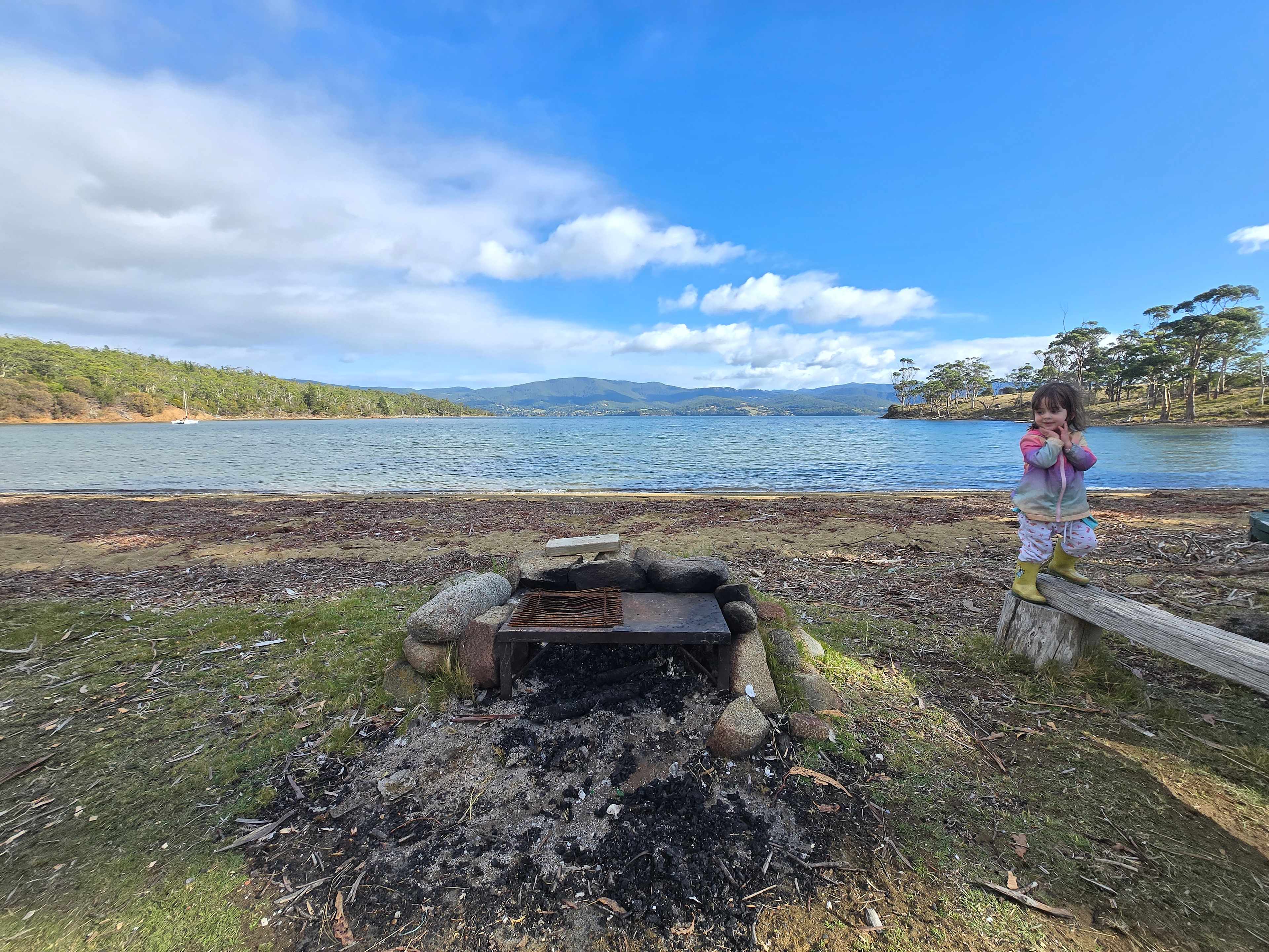 Quoll Hideaway - Bruny Island Bush & Beach camping