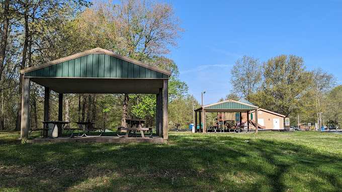 Arrowhead Lake Camp Ground & Recreational Center