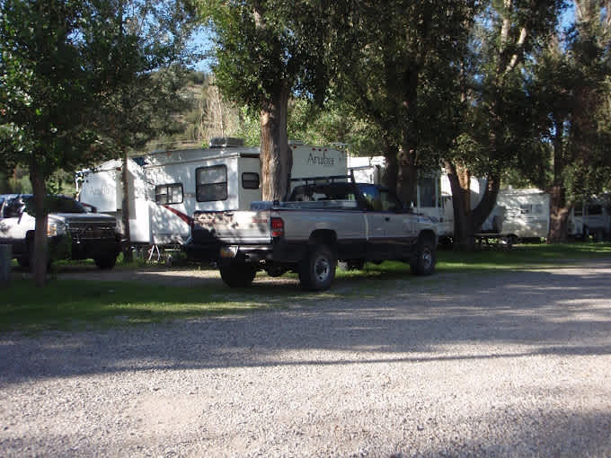 Seeping Springs Trout Lakes & RV Park