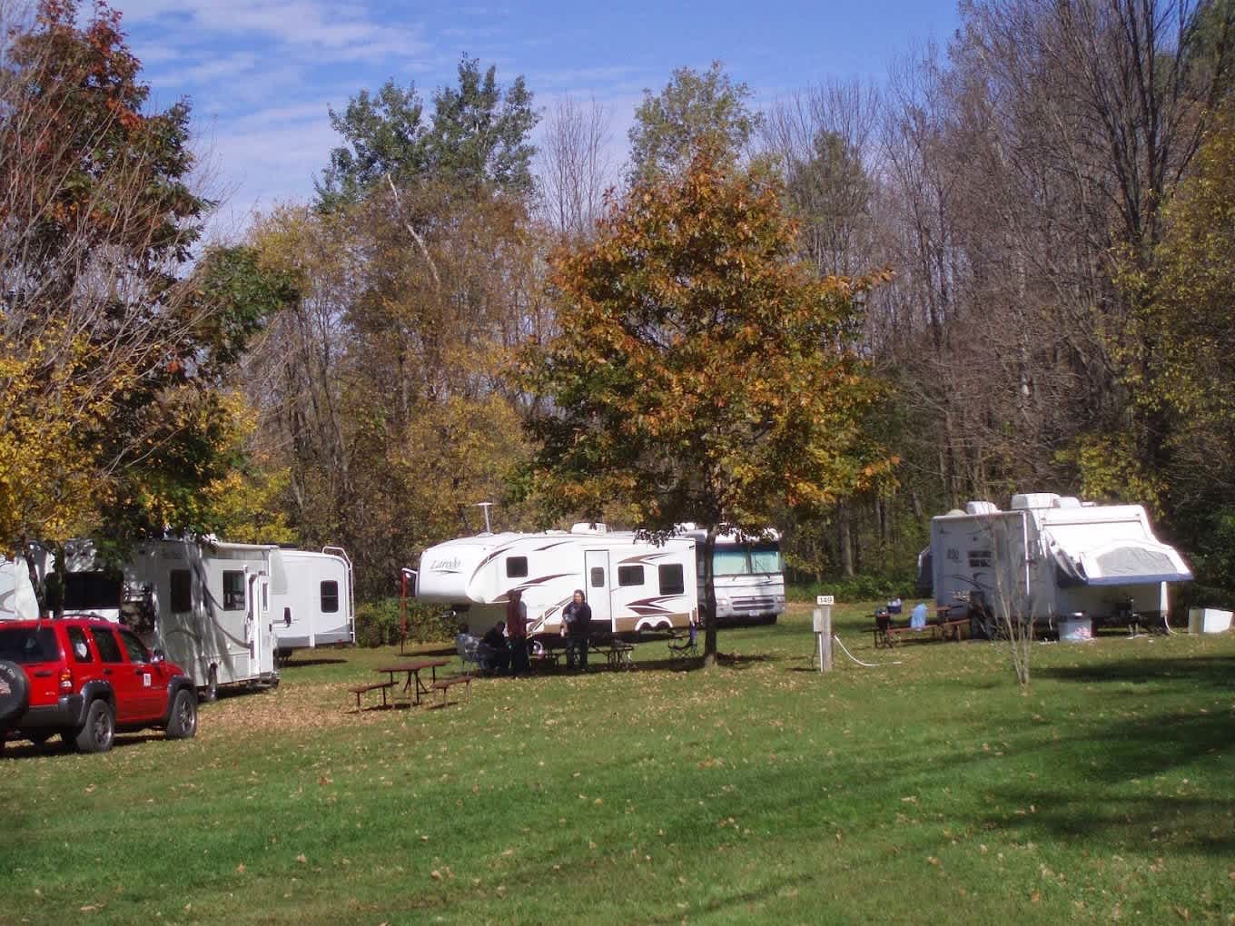 Adventure Bound Camping Resort - Four Winds