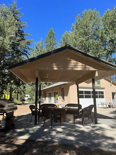 Whispering Pines RV Campground