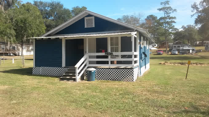 Ingram's Marina LLC