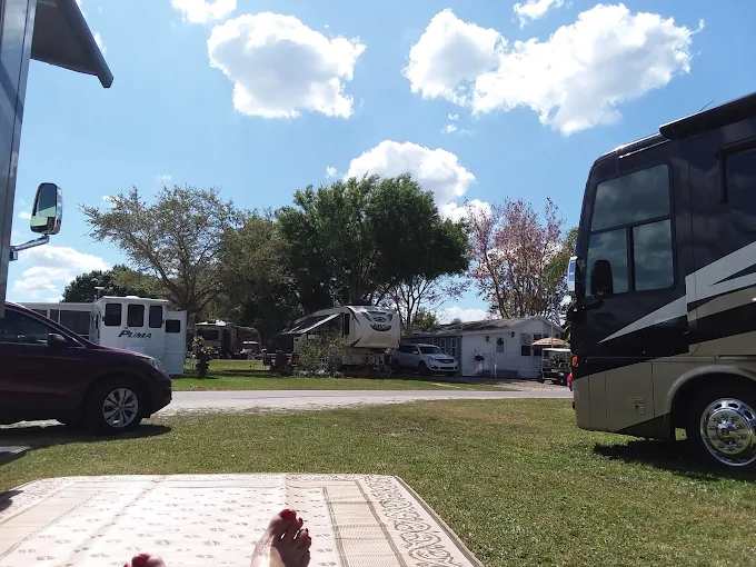 Lettuce Lake Travel Resort