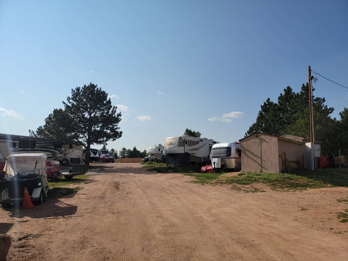 Rocky Top Motel and Campground