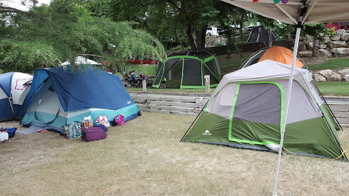 Roy's Rentals and Campground