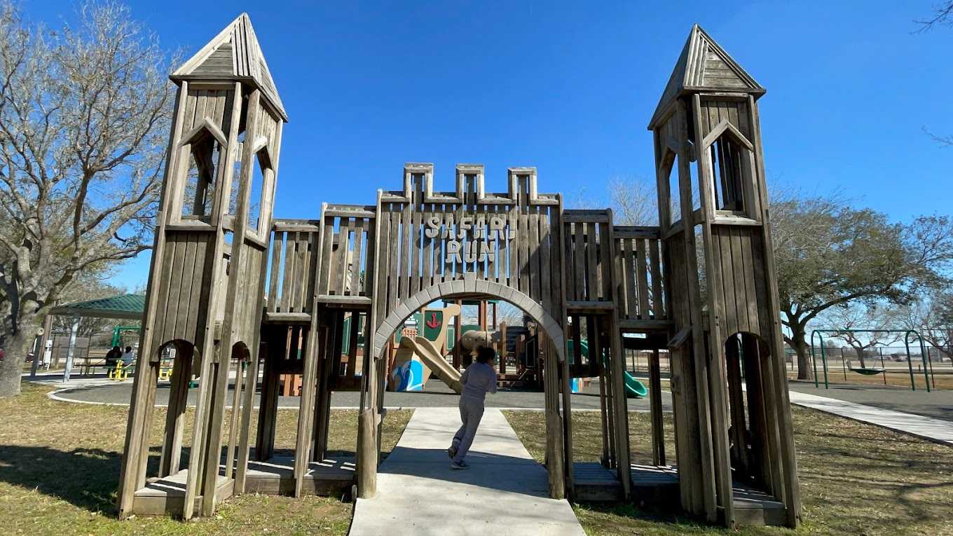 Winnie - Stowell County Park