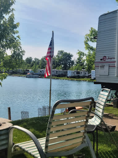 Campgrounds-R-Us