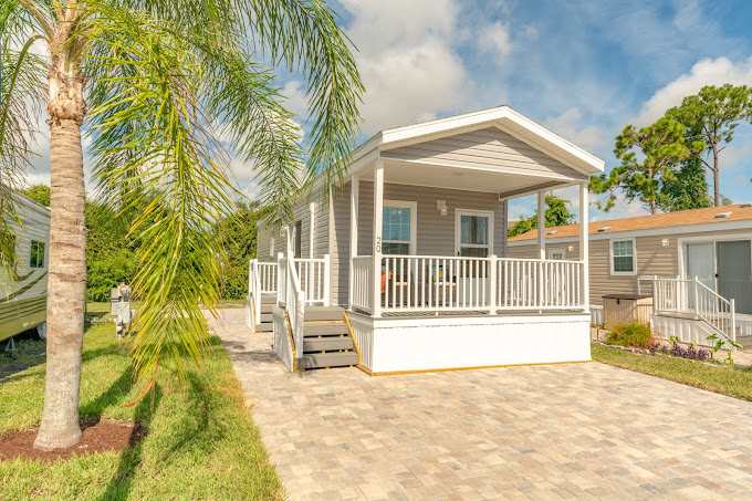 Sun Retreats Daytona Beach