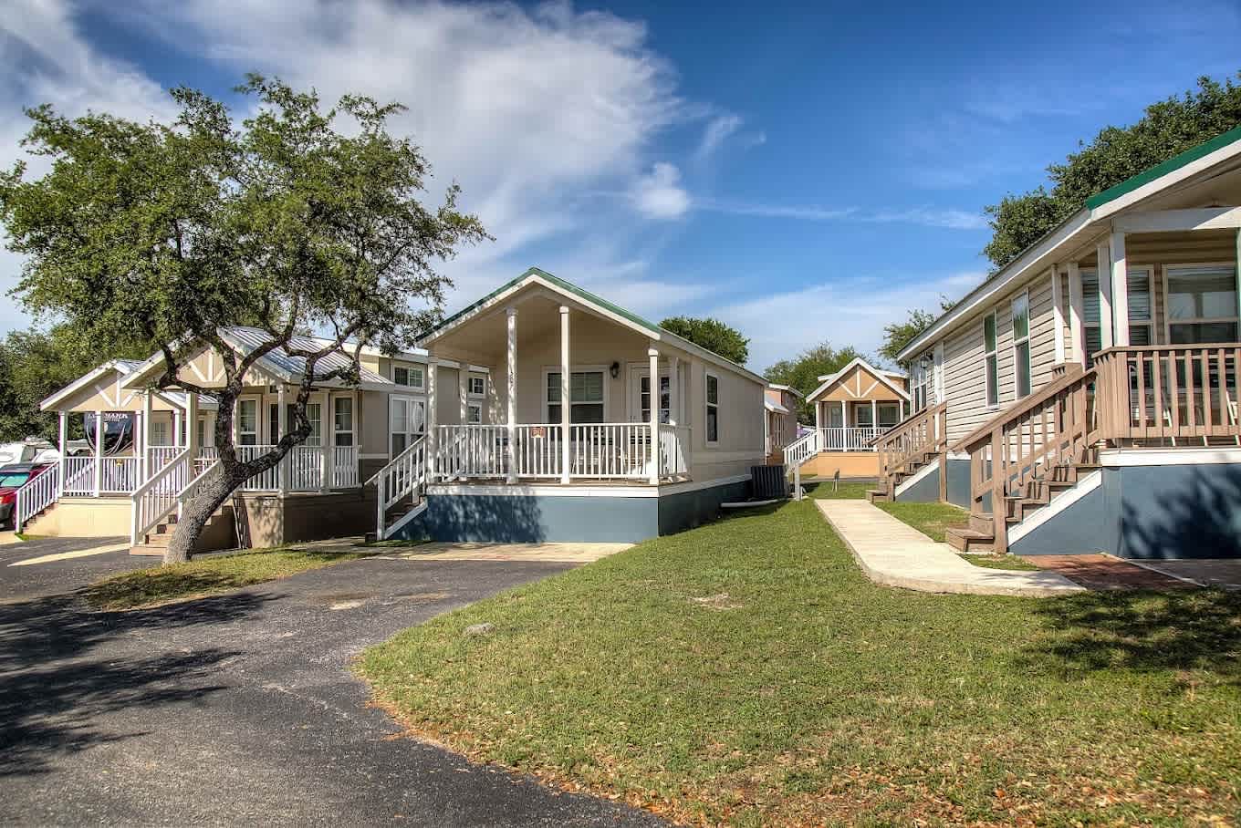 Sun Retreats San Antonio West