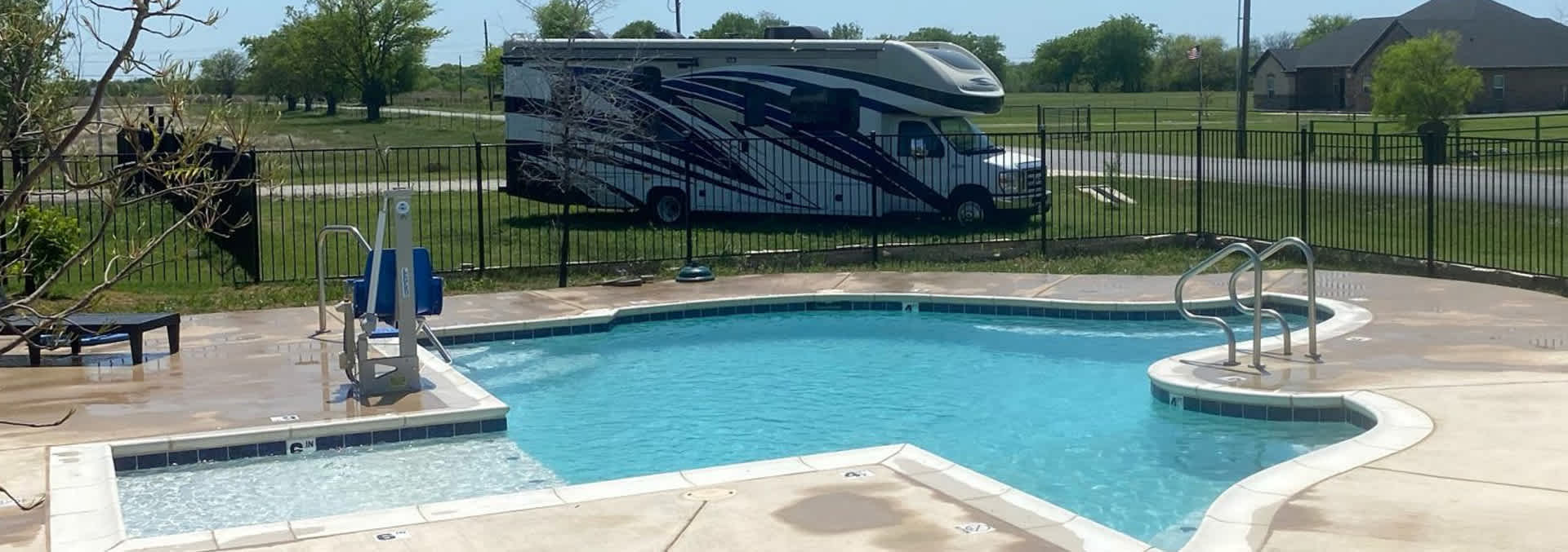 Texas Lakes Ranch RV Park and Storage