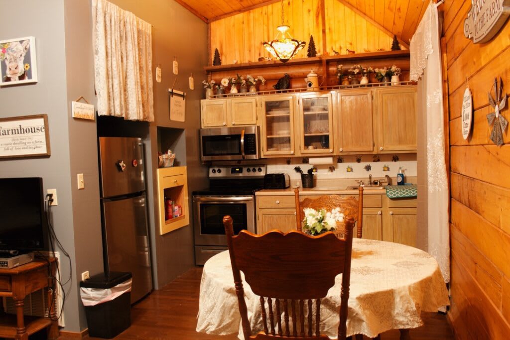 Bland Lake Hideaway