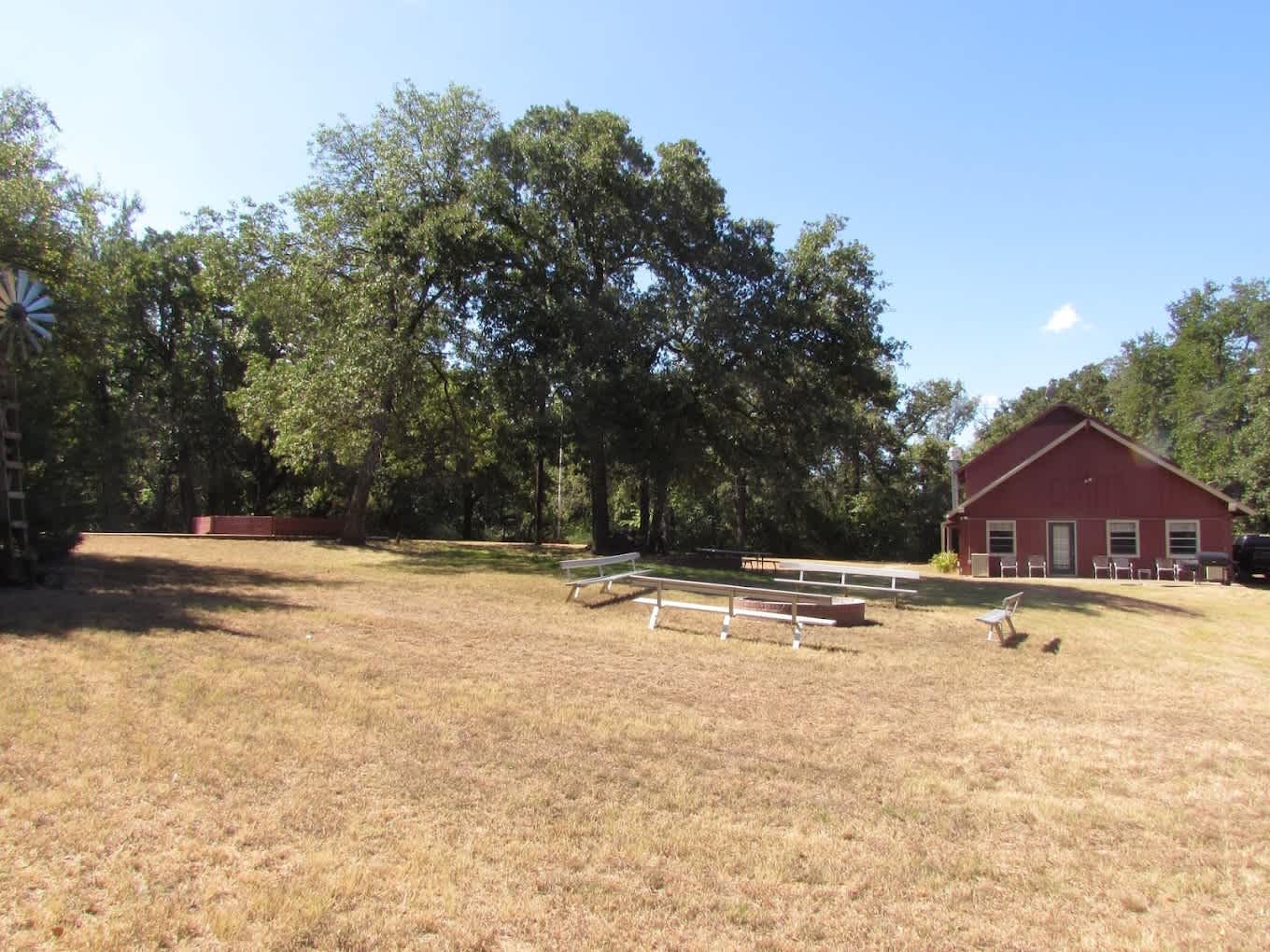 Camp David at Lake Grapevine - HIKIDS Nonprofit Campground