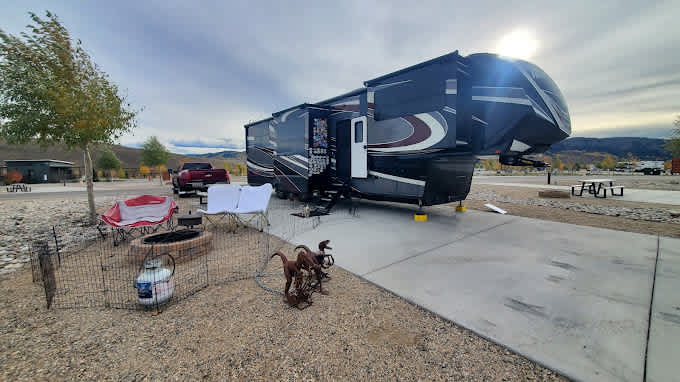 Sun Outdoors Rocky Mountains