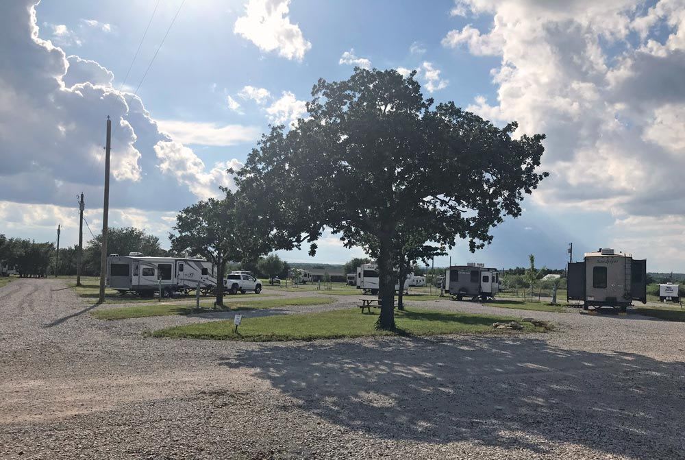 Wandering Oaks RV Park
