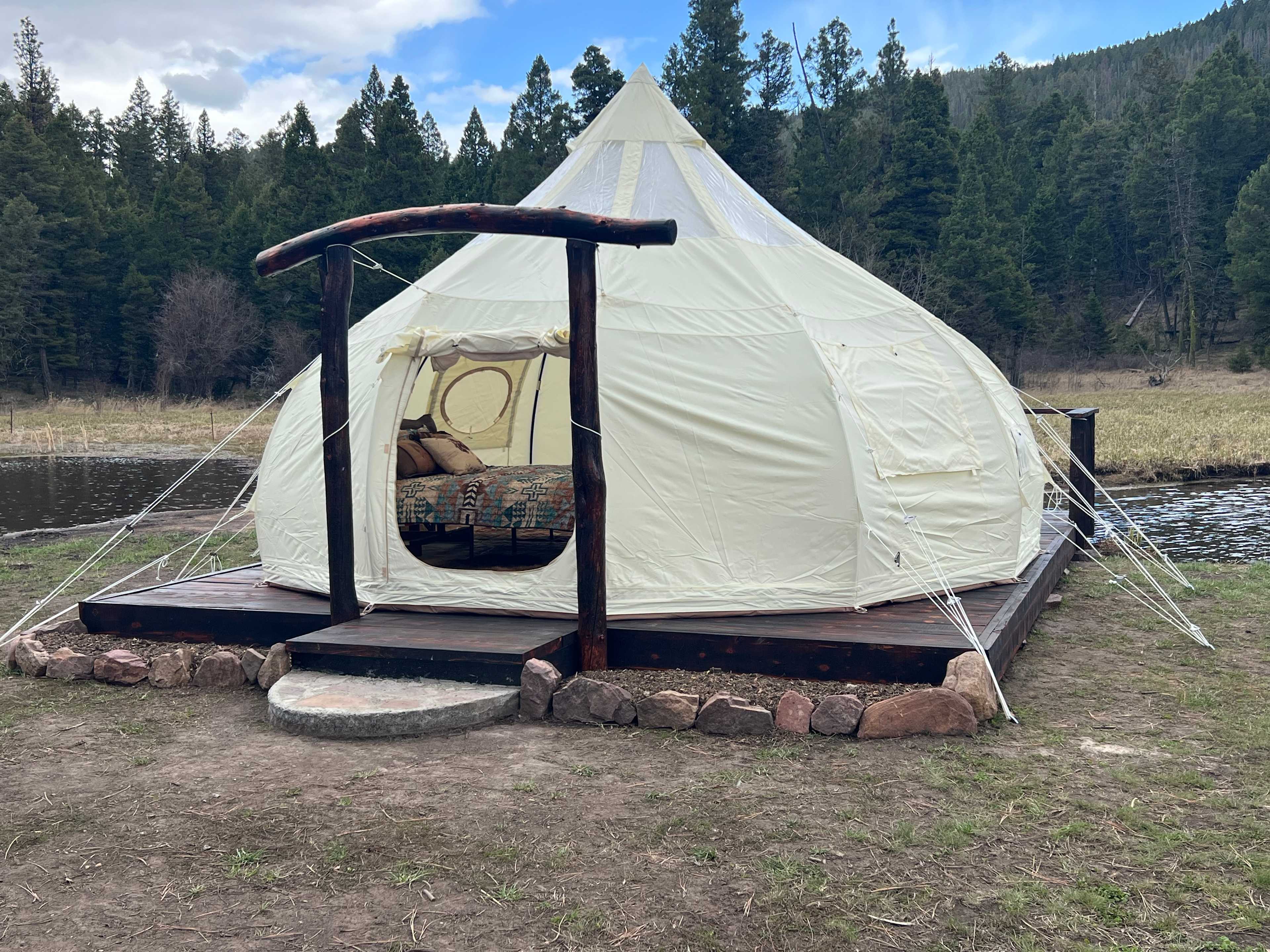 Mile High Mountain Homestead