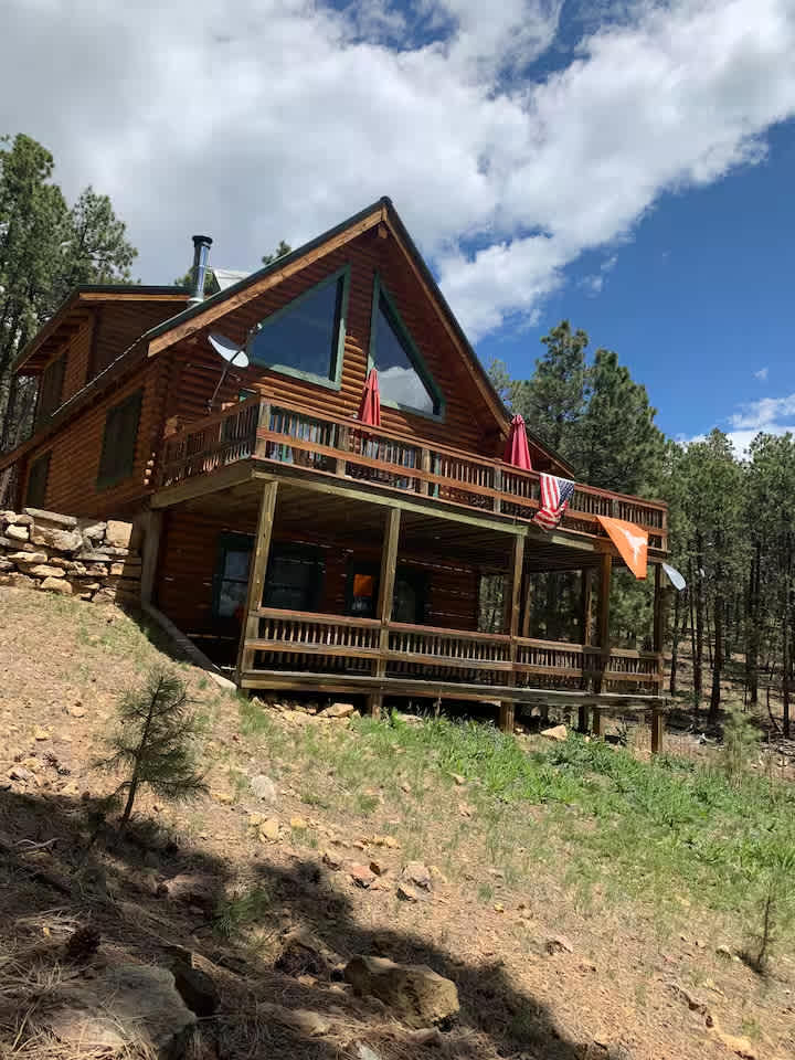 Mountain Side Log Home
