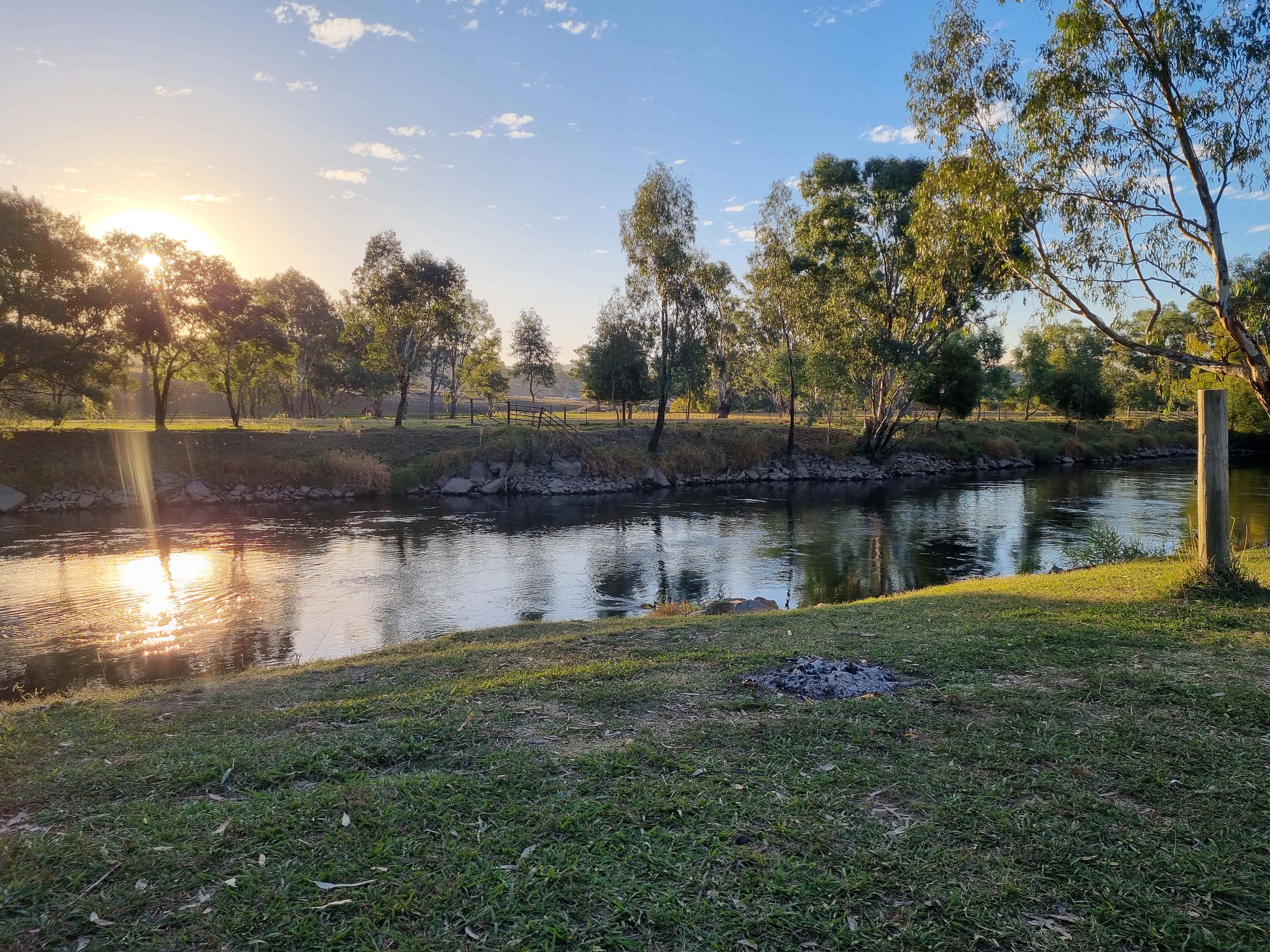 Bahwidgee on Tumut River