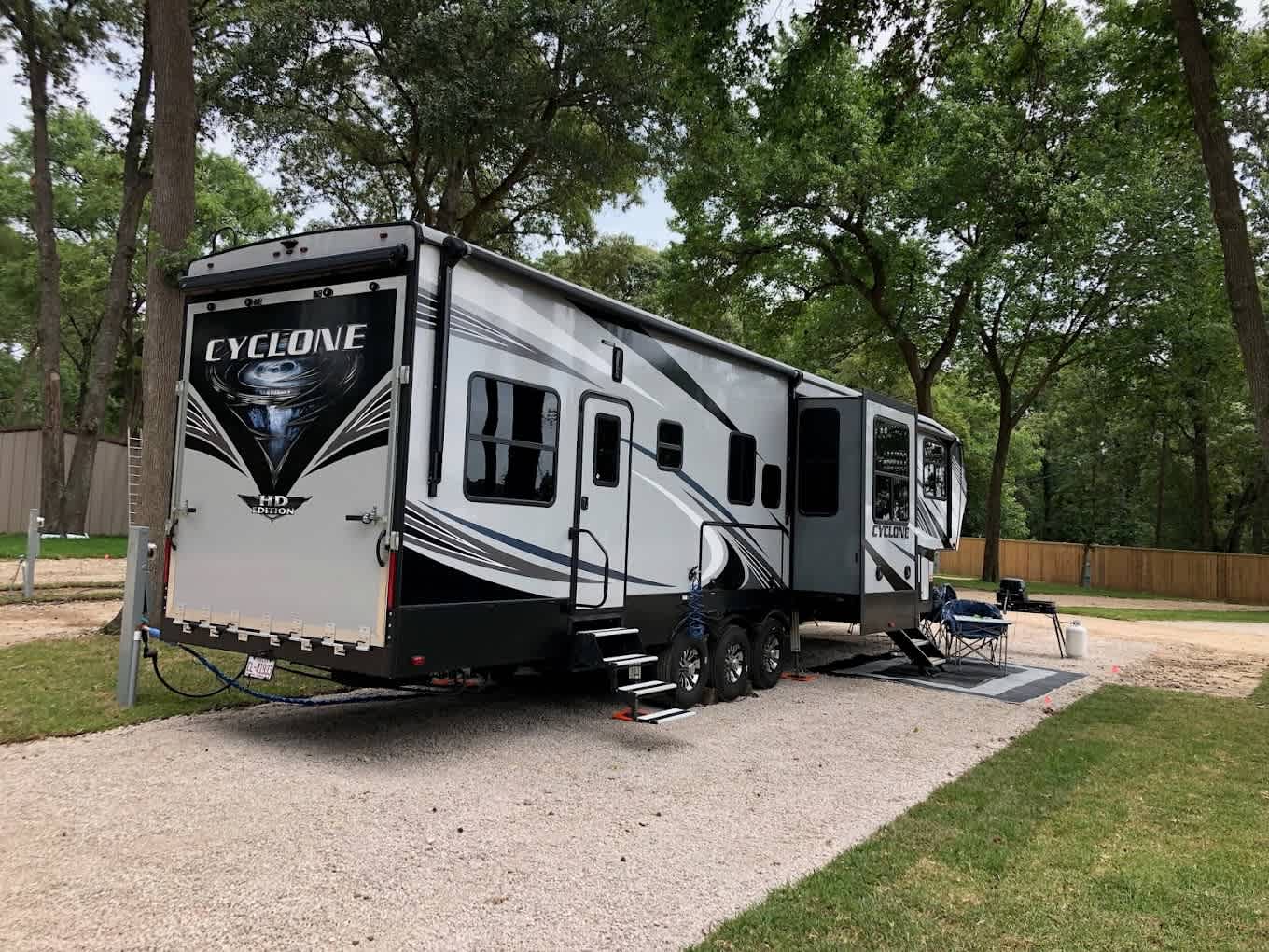 Triple-B RV Park - Lakeside