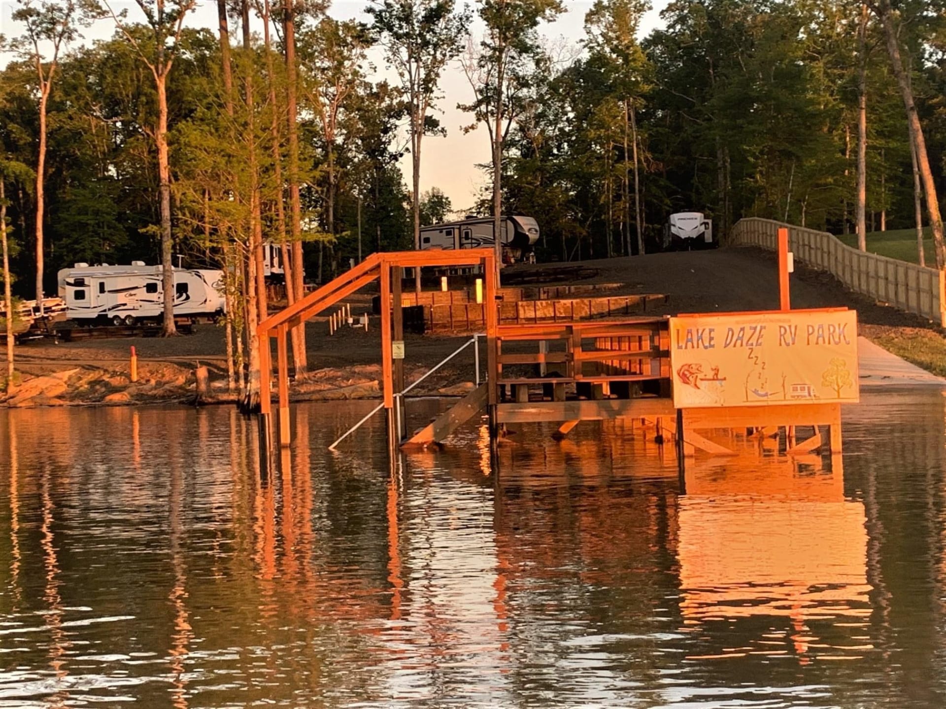 Lake Daze RV Park