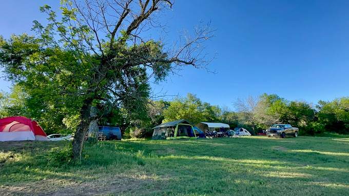 Barefoot Camp and R.V. Park