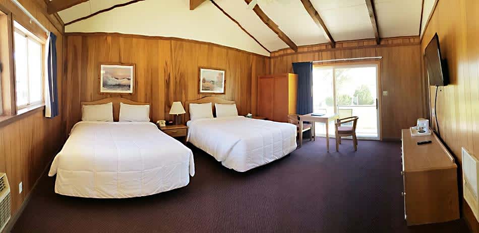Meadowcliff Motel and RV Resort