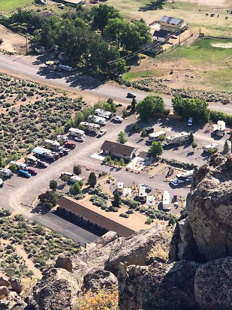 Meadowcliff Motel and RV Resort