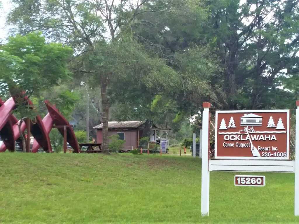 Oklawaha RV Park and Canoe Outpost