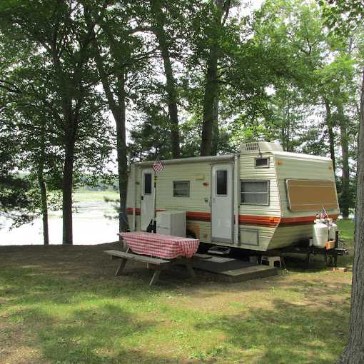 Oak Shores Resort Campground