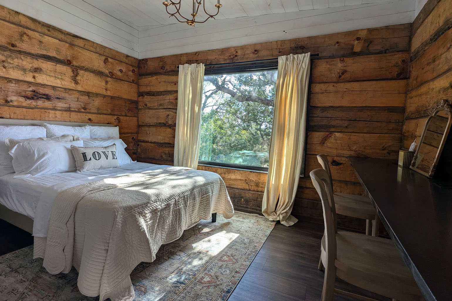 Coyote Suite