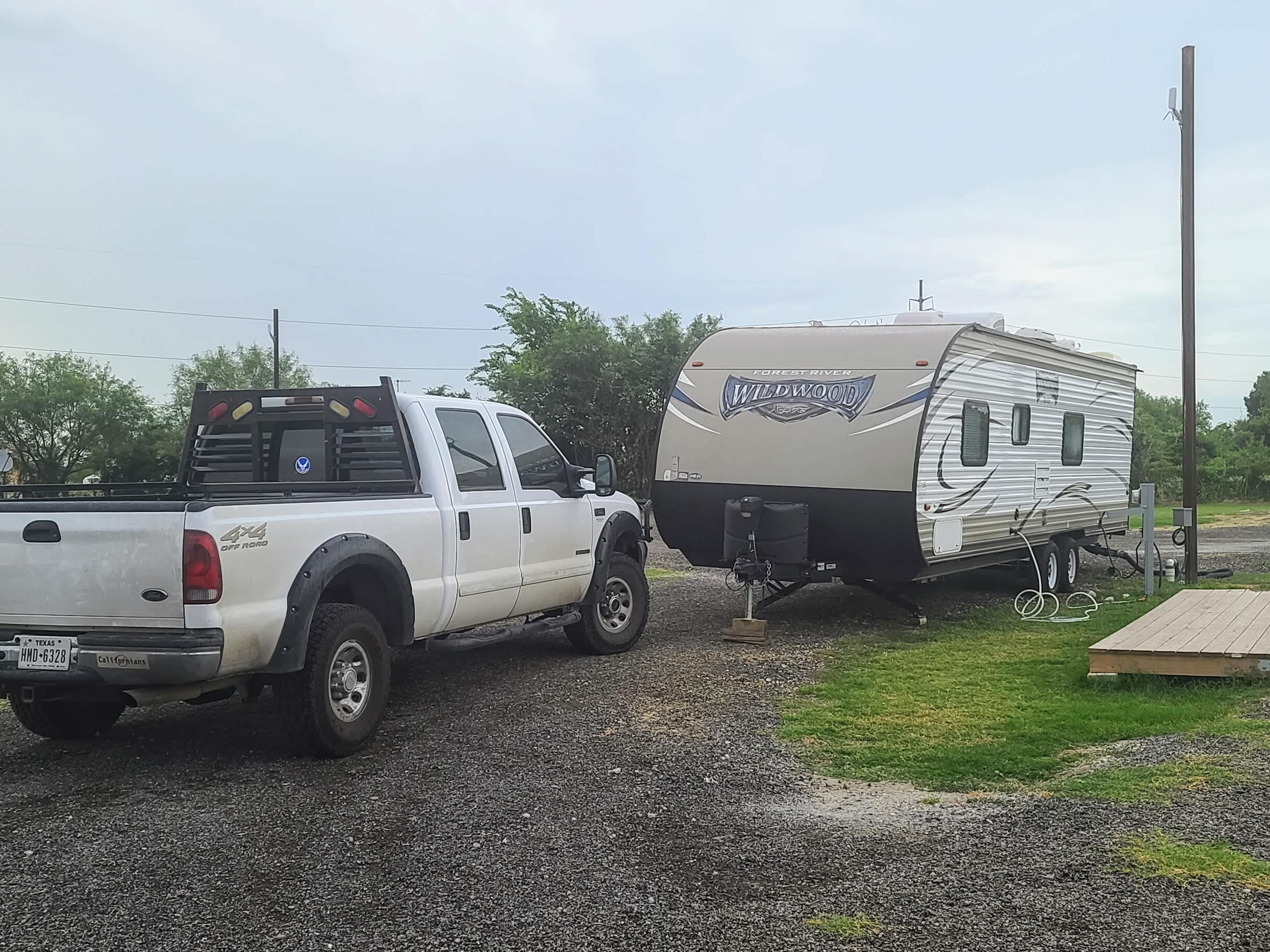 Large RV Site: Back-In FHU