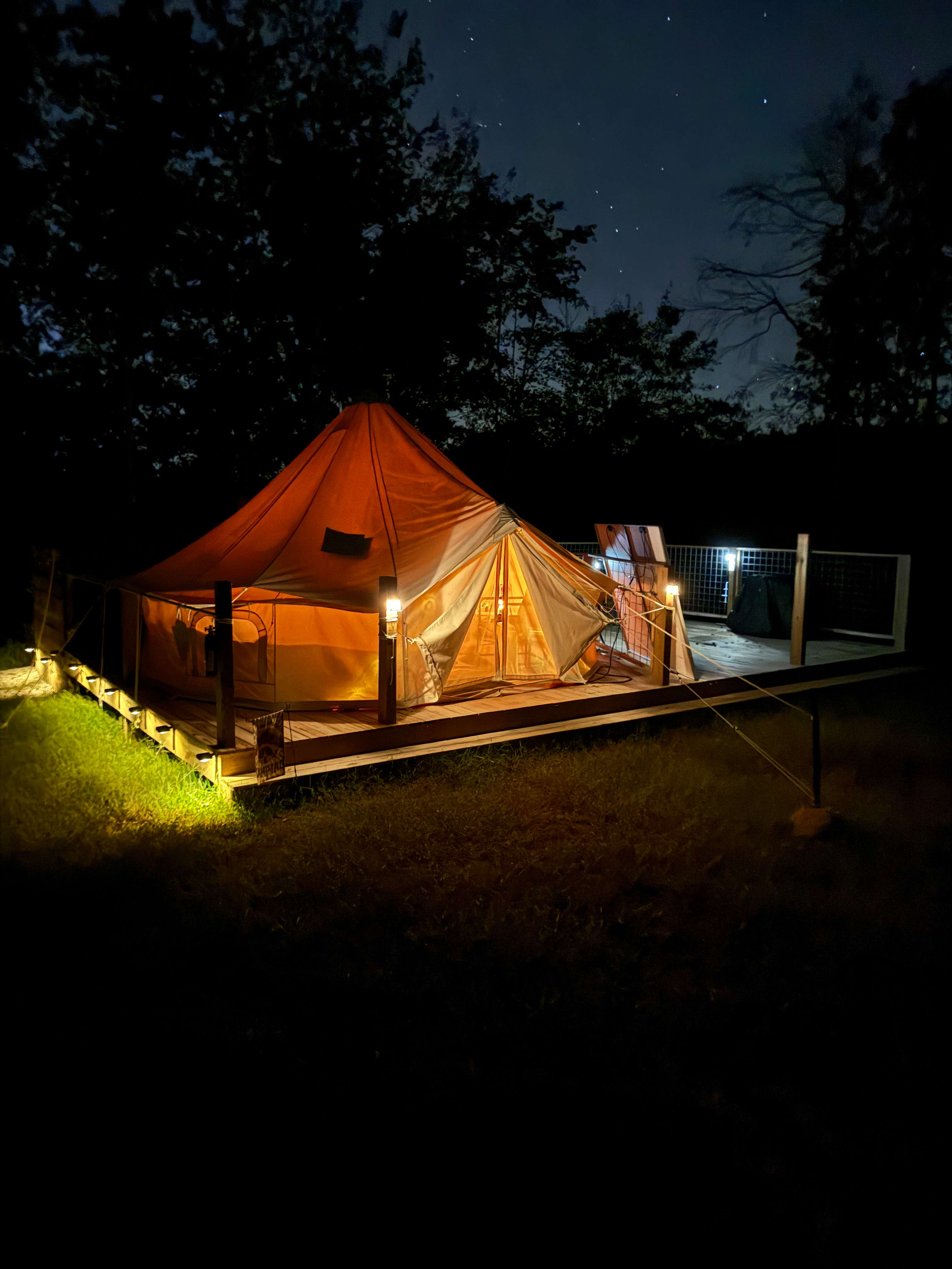 Mollys Ridge Glamping and Camping