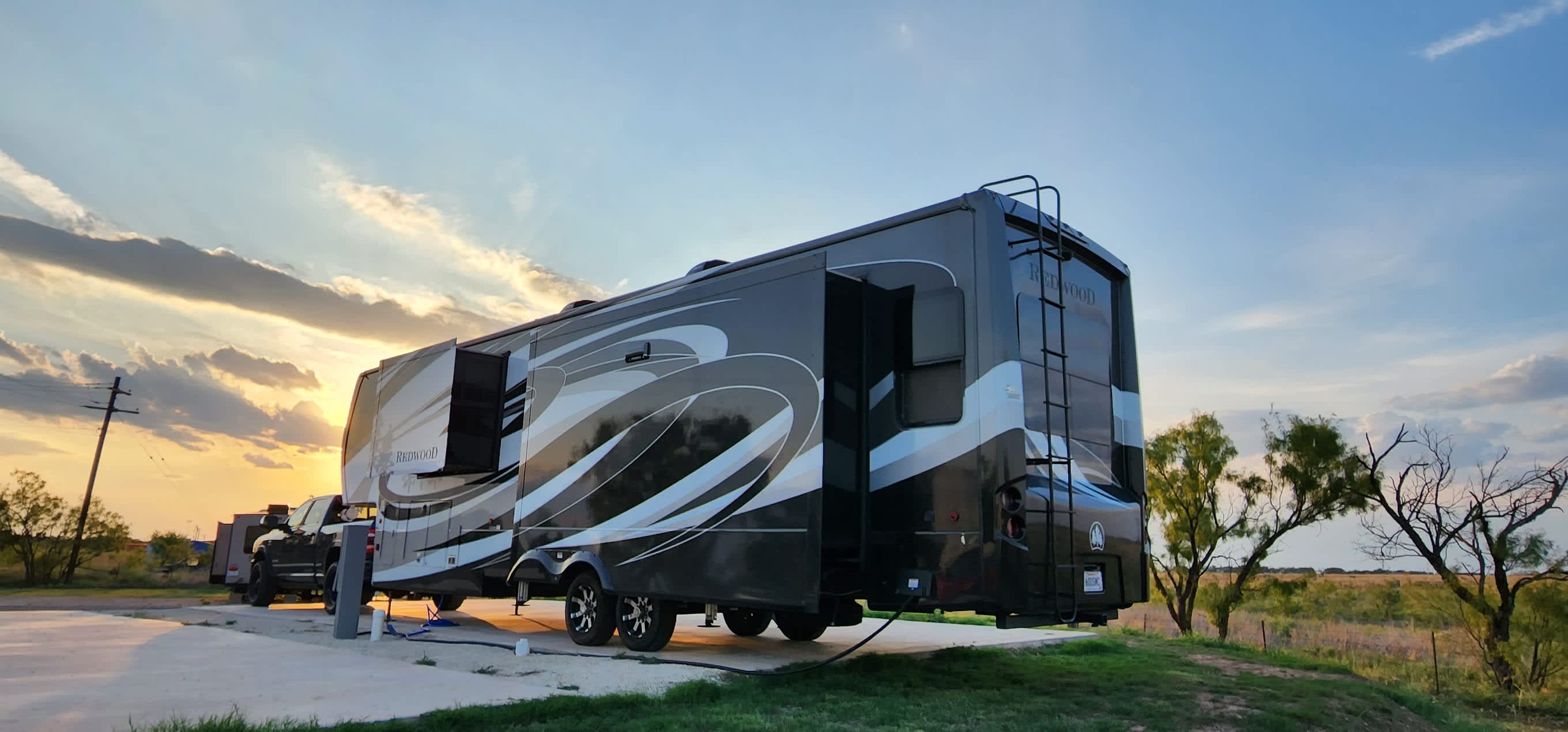 Rv Pull-Thru