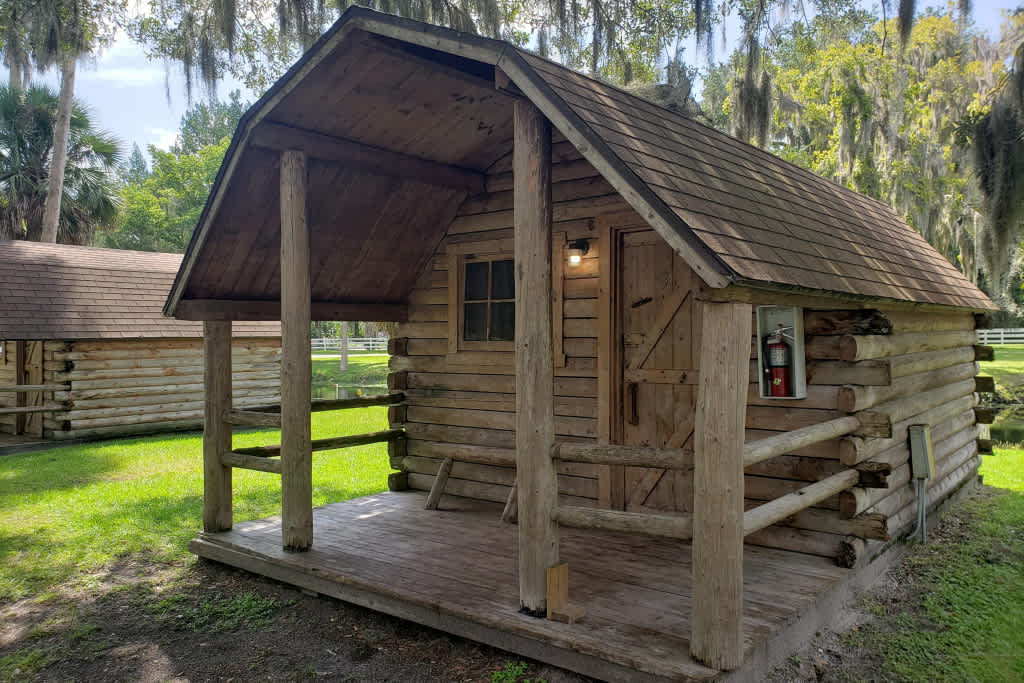 Cabin - Standard (Sleeps 4/No Pets)