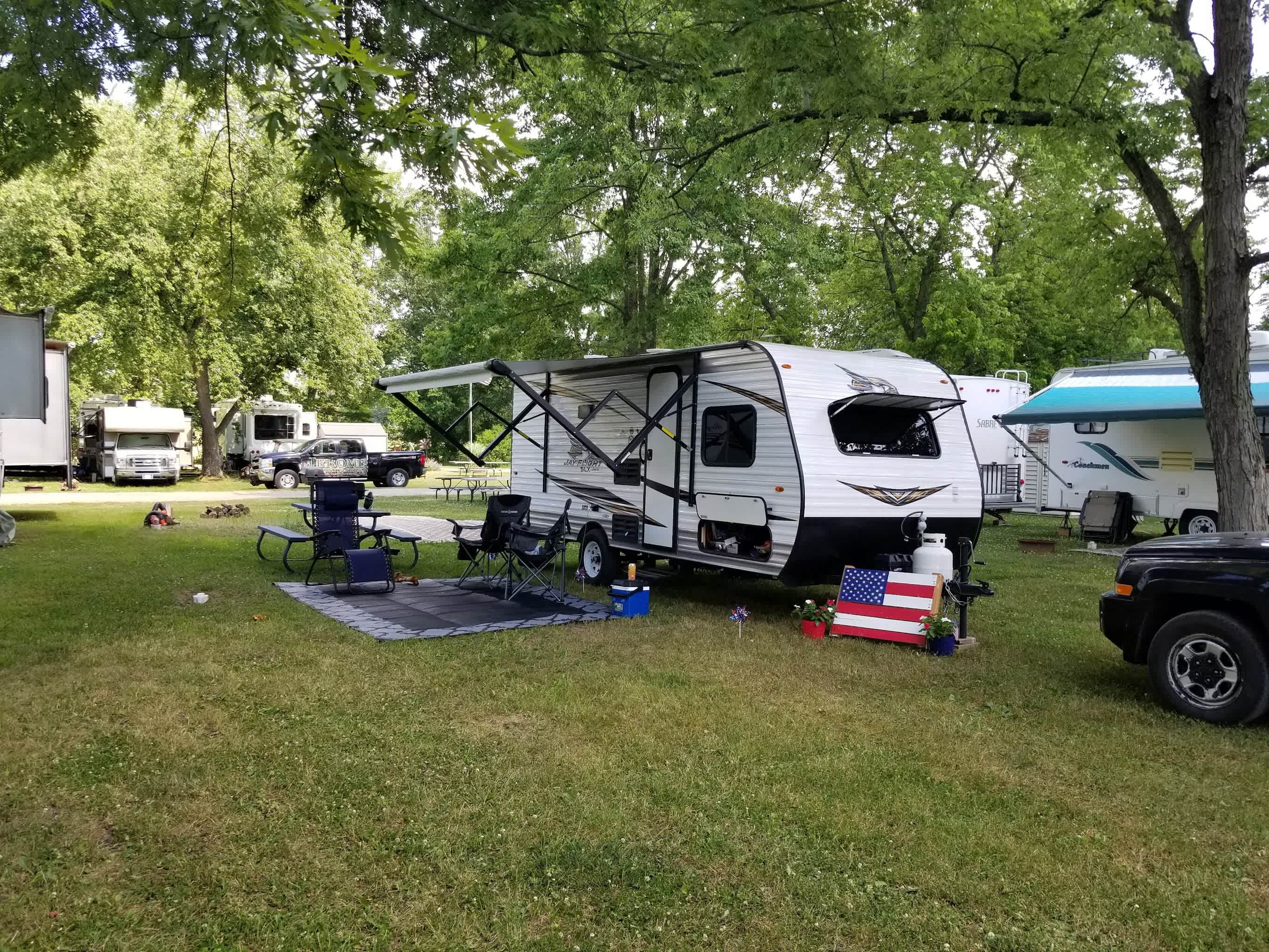 Full Hook-Up RV Sites