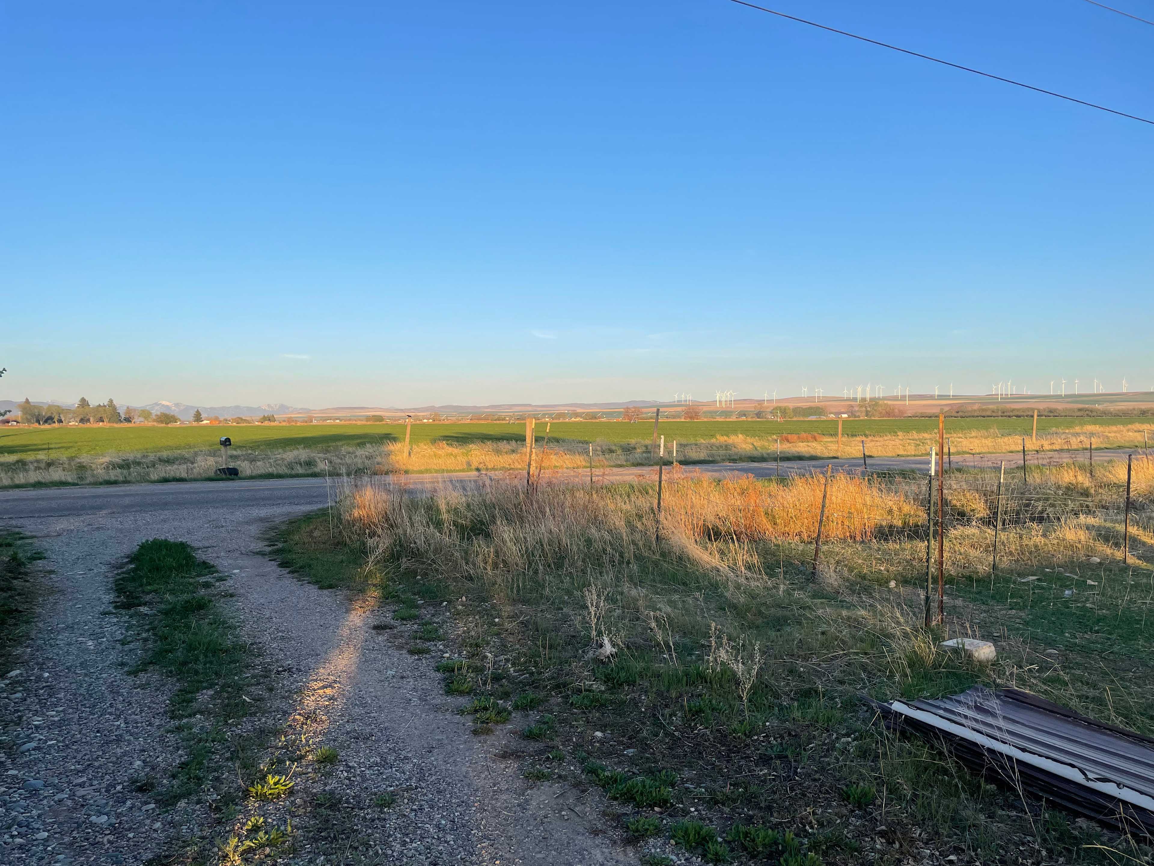 Hobby Farm With Perfect Sunsets