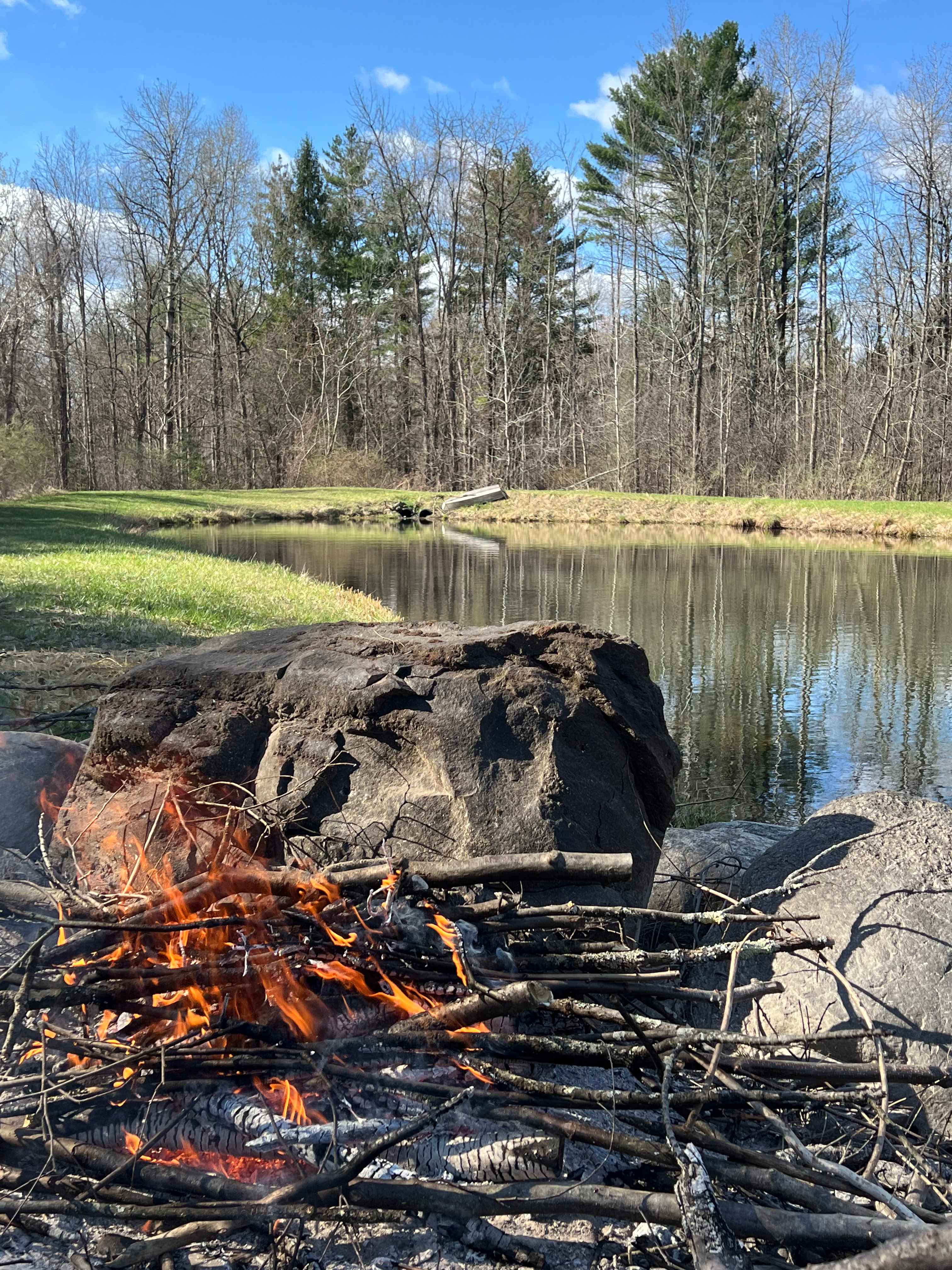 Can’t miss the morning campfire🔥
