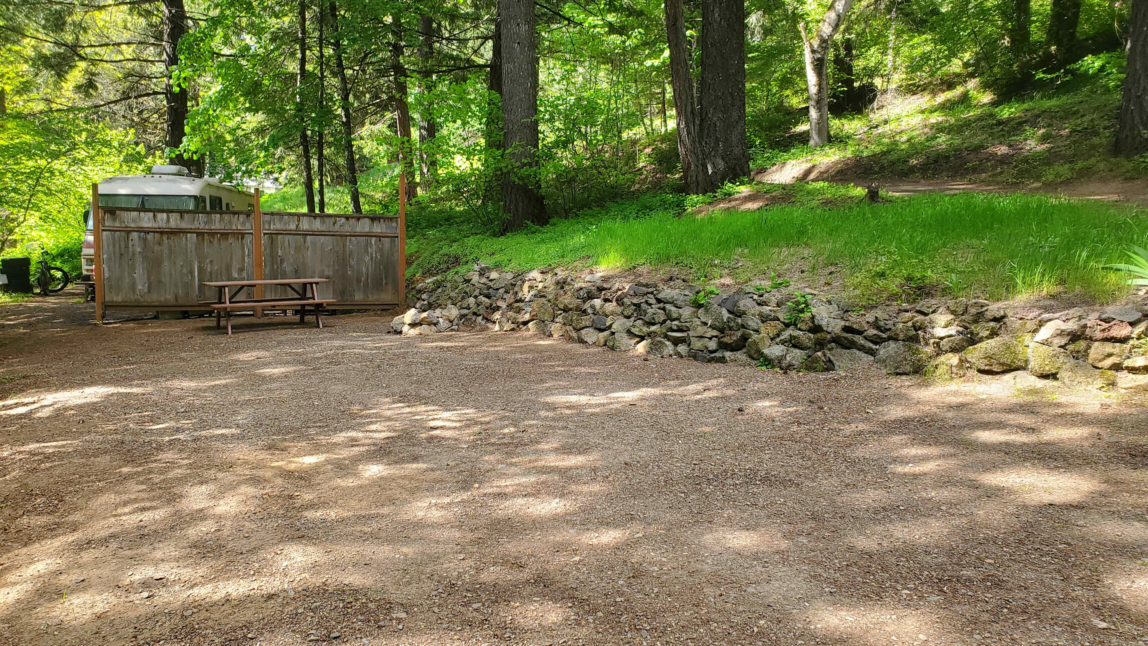 W14 Large dry camping site up gravel drive. 
