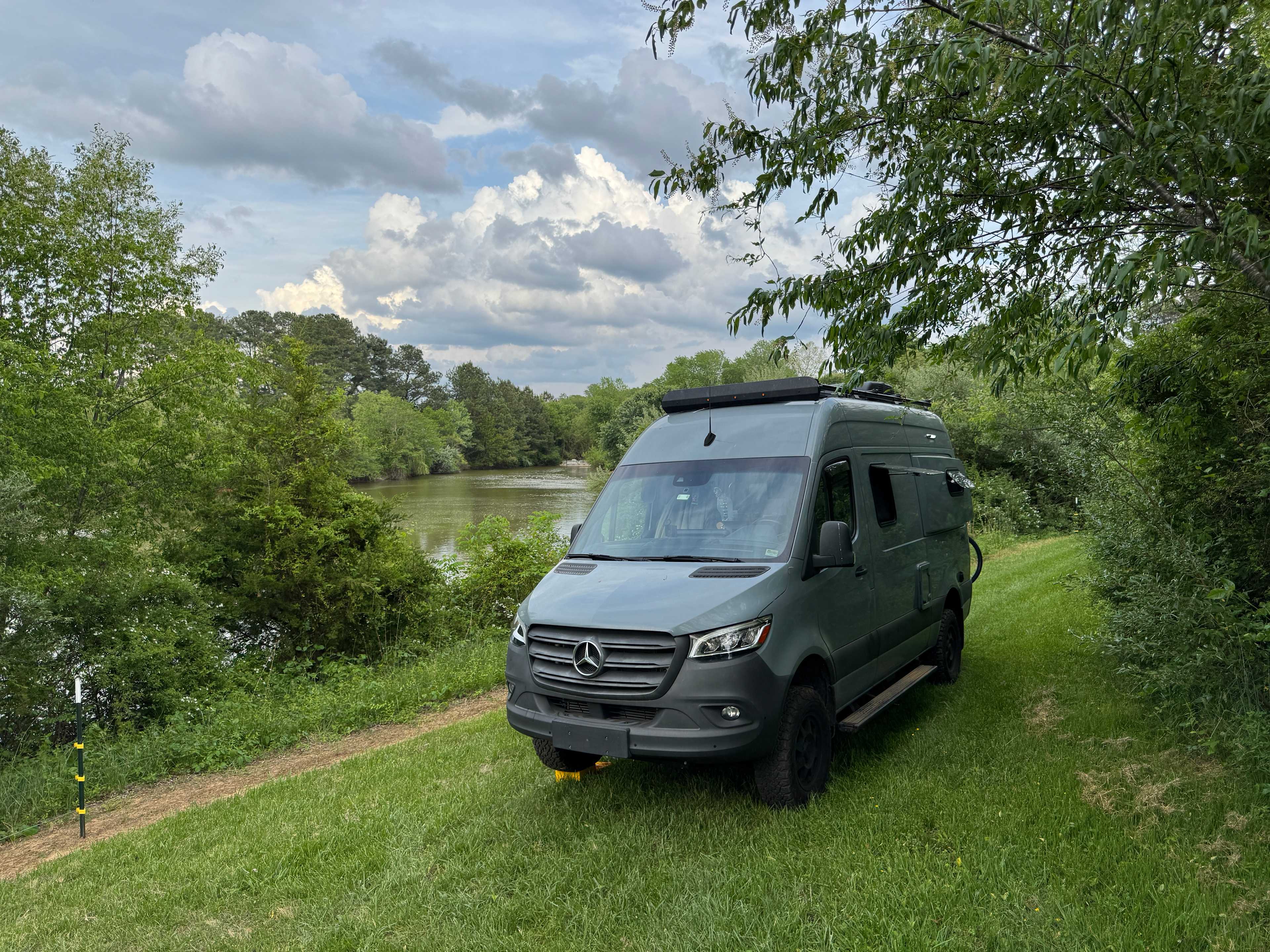 Nice spot on pond. 