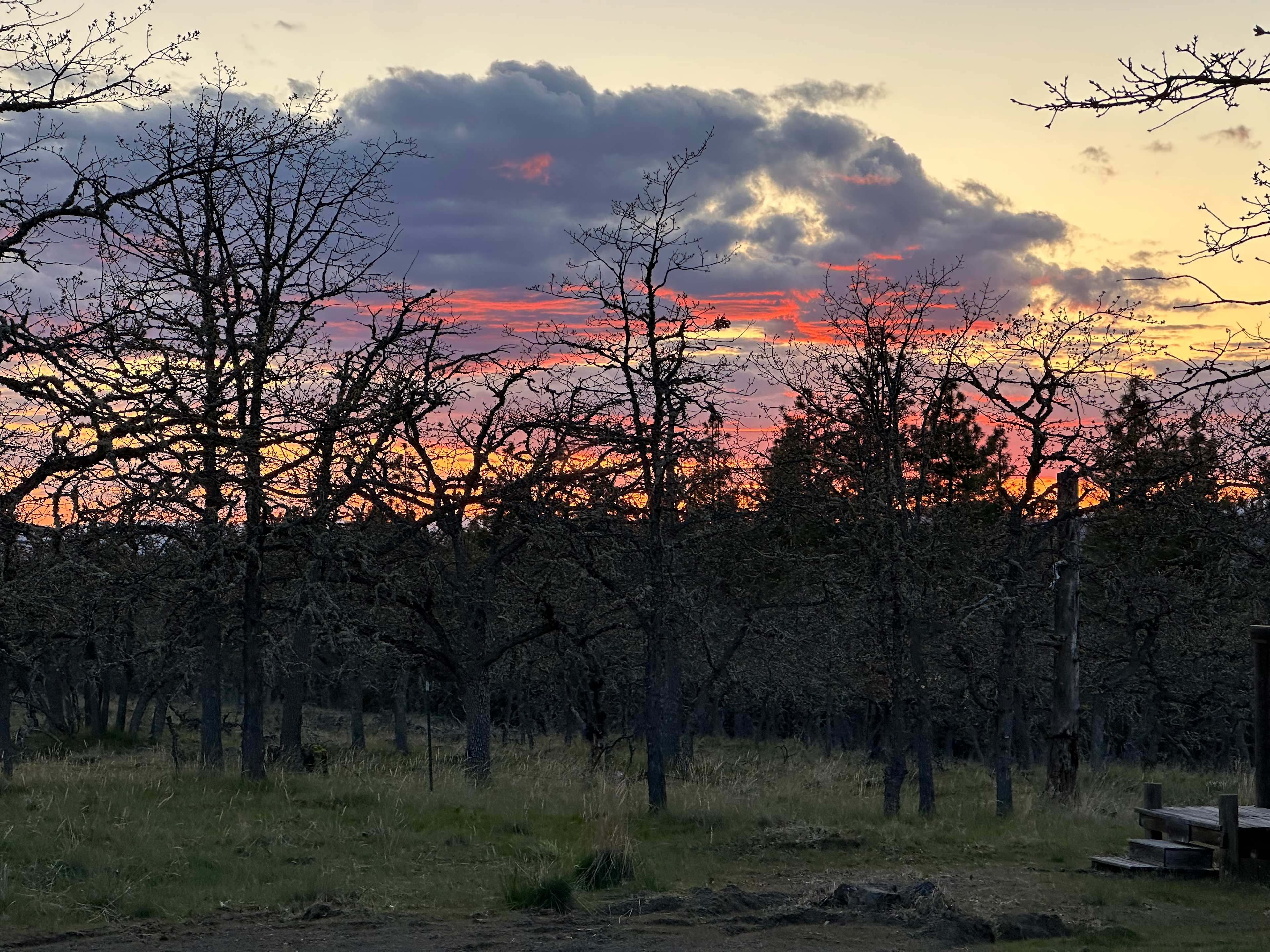 KLICKITAT VIEW CABIN