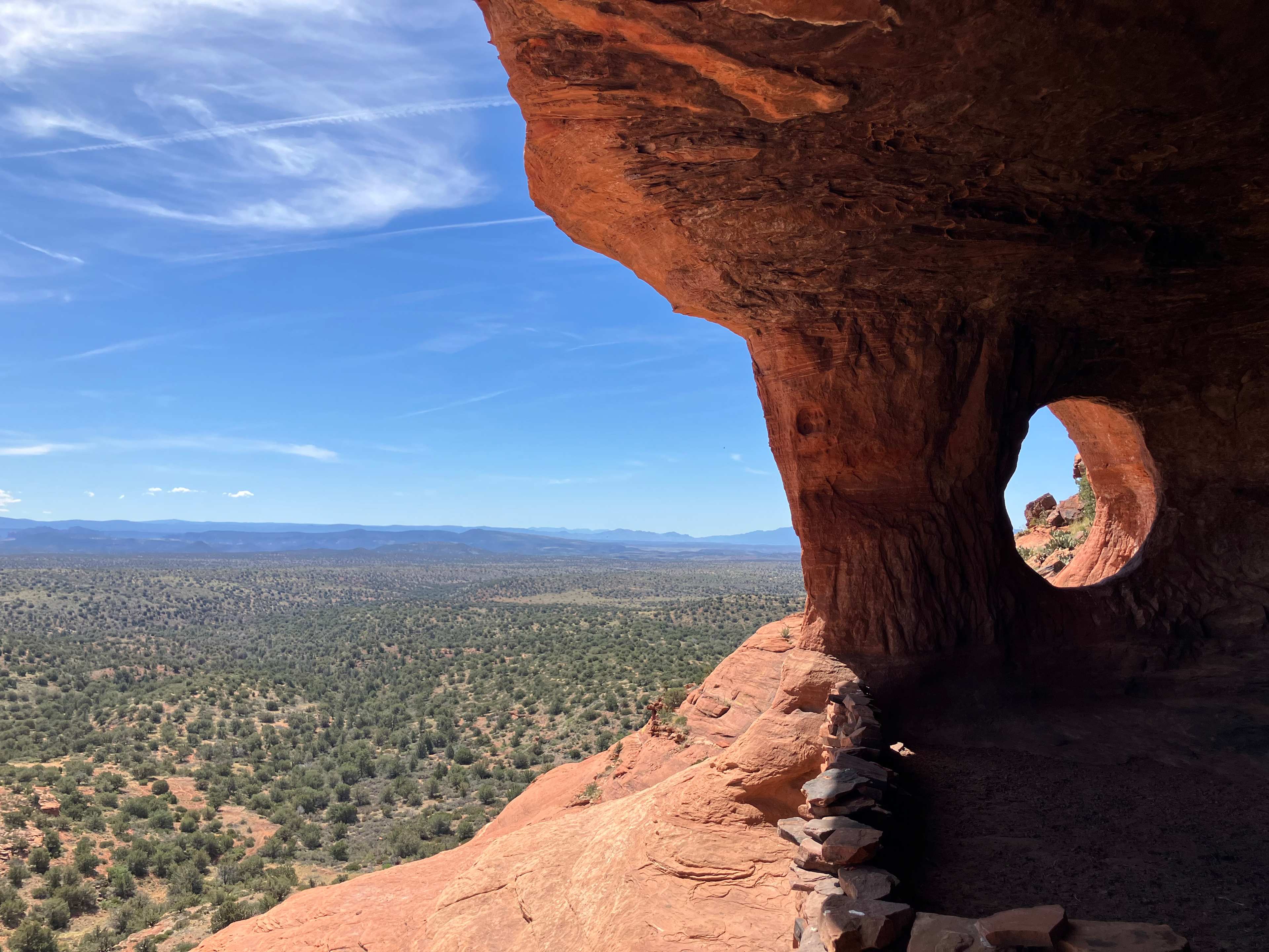 Shaman's Cave aka Robbers Roost Trail