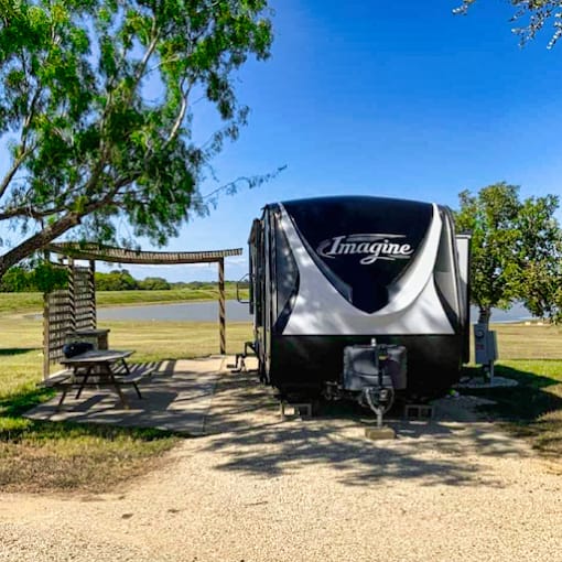 Lake Falling Star RV Resort
