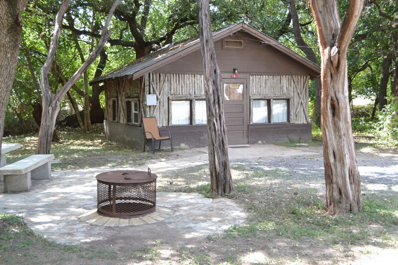 Neals Lodges