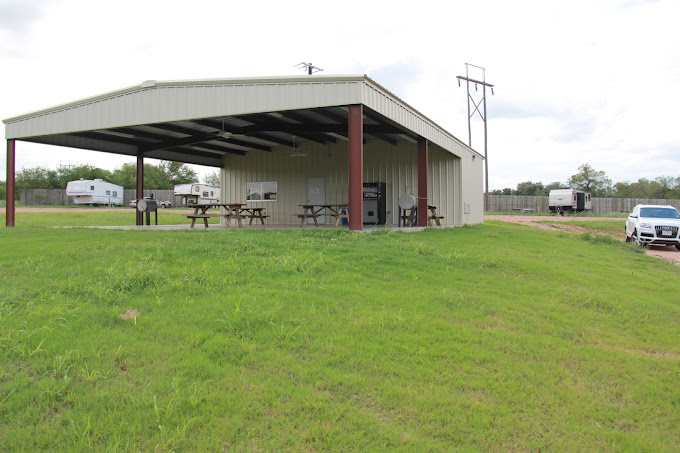 Wildflower Inn & RV Park