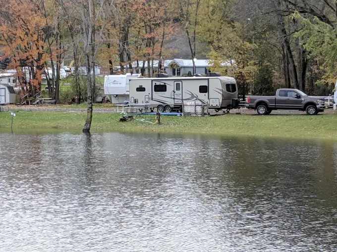 Cortland Country Music Park-Campground