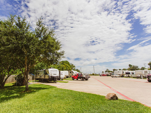 Pine Lakes RV Resort