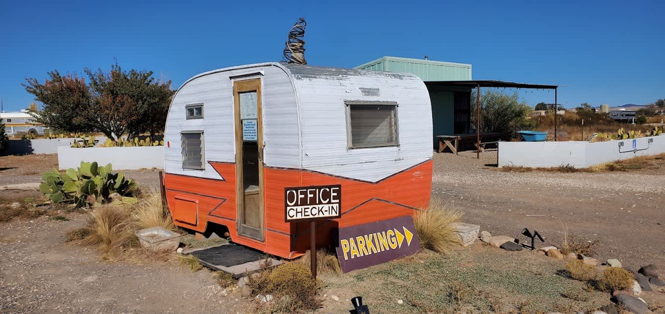 Tumble In Marfa RV Park