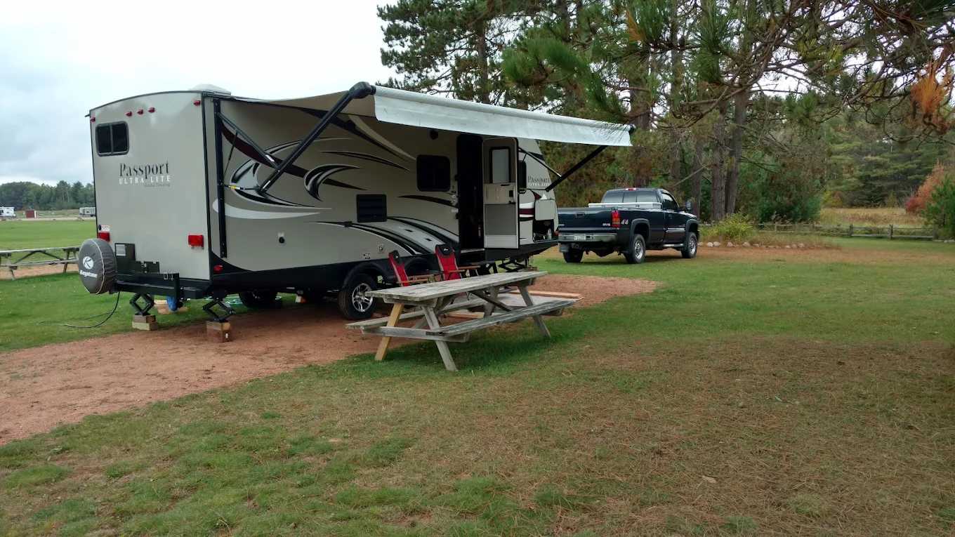 Hi-Pines Campground and Resort